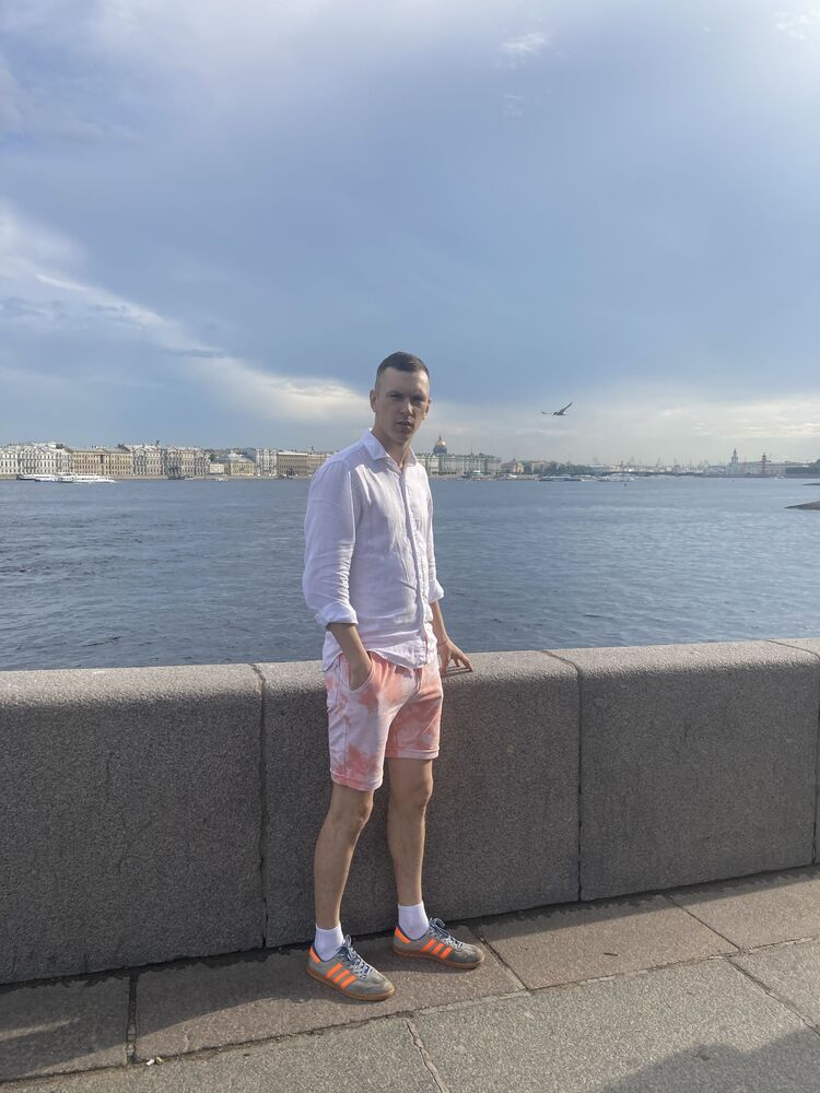  38008209  , 25 ,    -