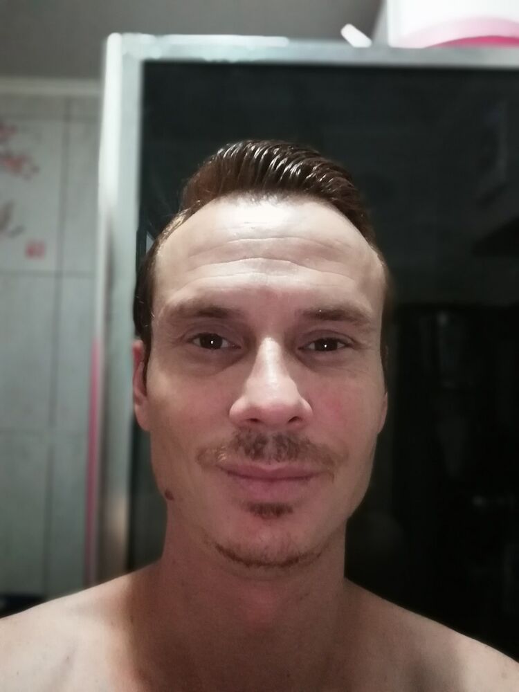  ,   JK, 30 ,  