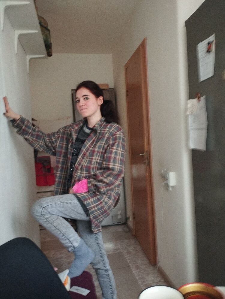  50778039  Maria, 28 ,    
