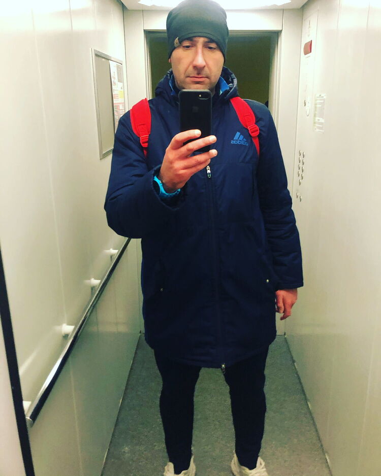  35594219  , 38 ,    