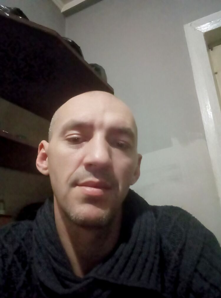  32225679  , 39 ,    