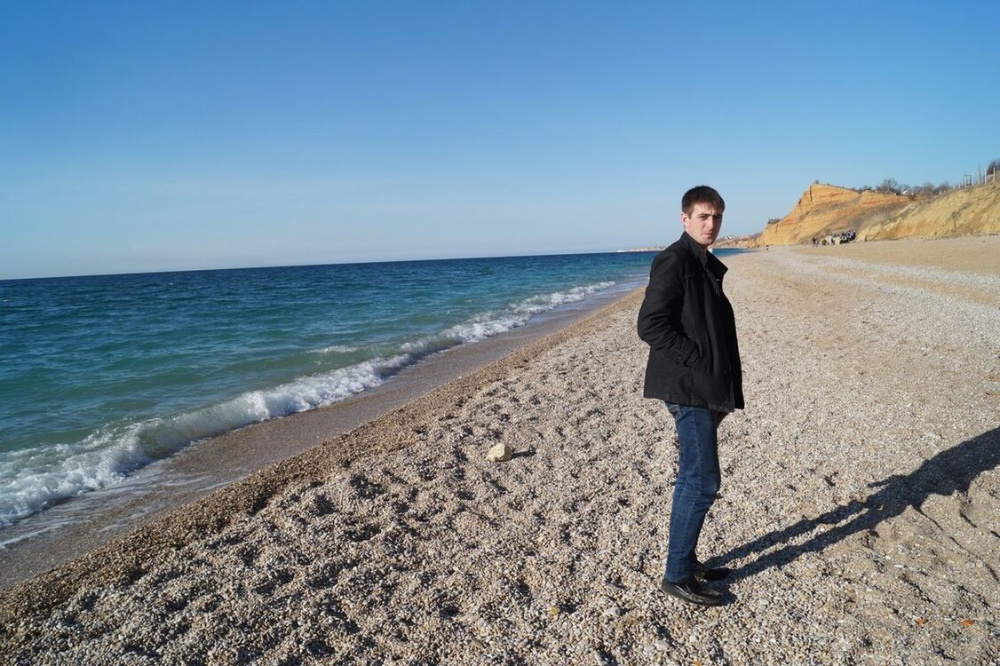  10653919  Dima, 33 ,    