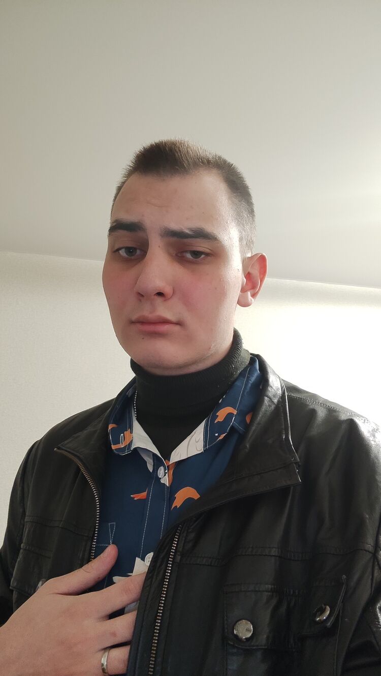  33956409  , 22 ,    