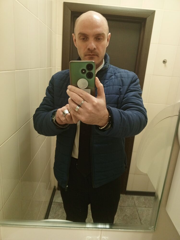  49727039  , 37 ,    