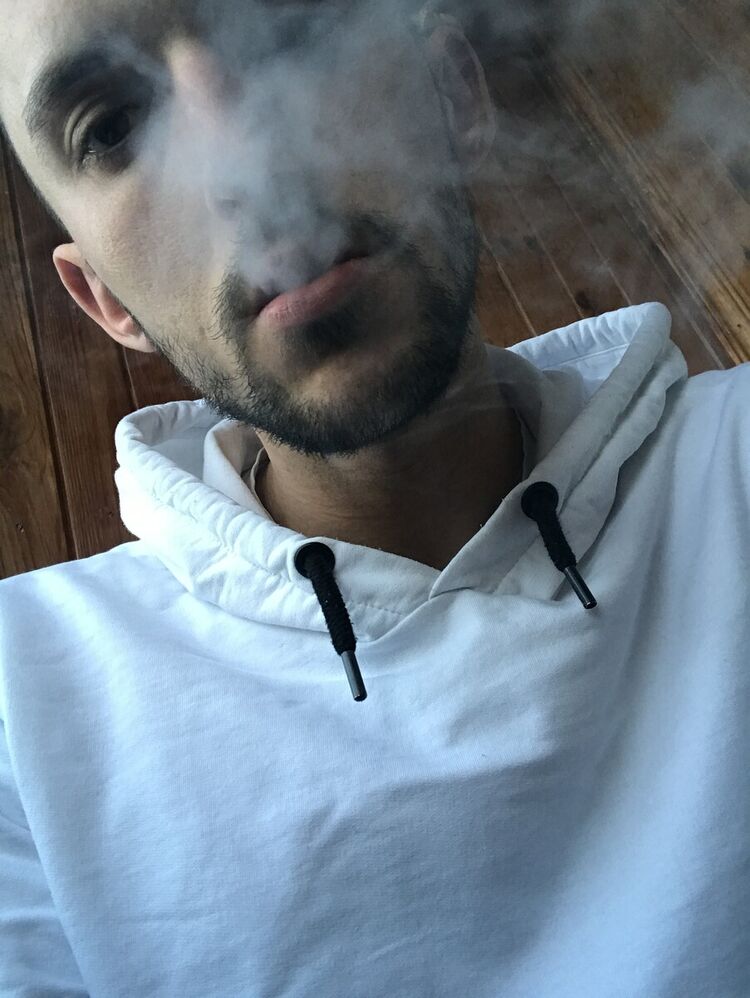  22428499  , 31 ,    
