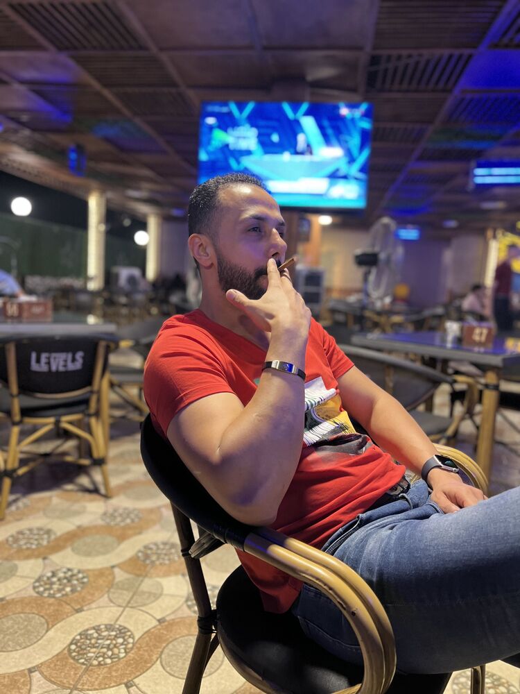  31553909  Mohamed, 37 ,    