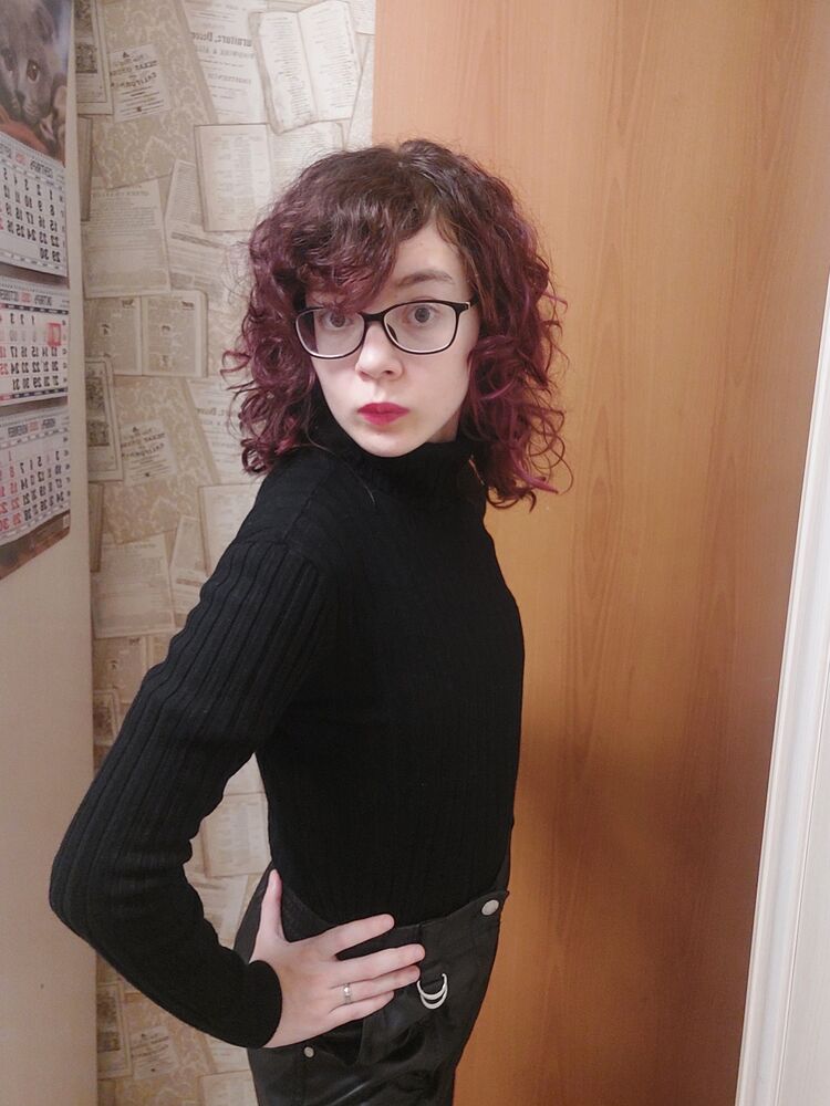  ,   Kristina, 23 ,  
