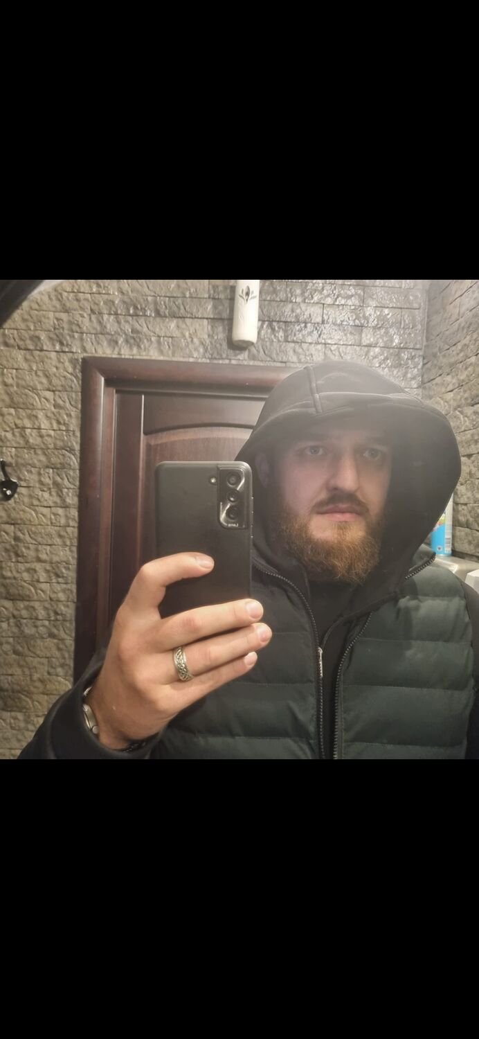  ,   Alexander, 32 ,   ,   , c , 