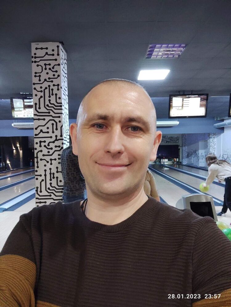  44559779  Leonid, 43 ,    
