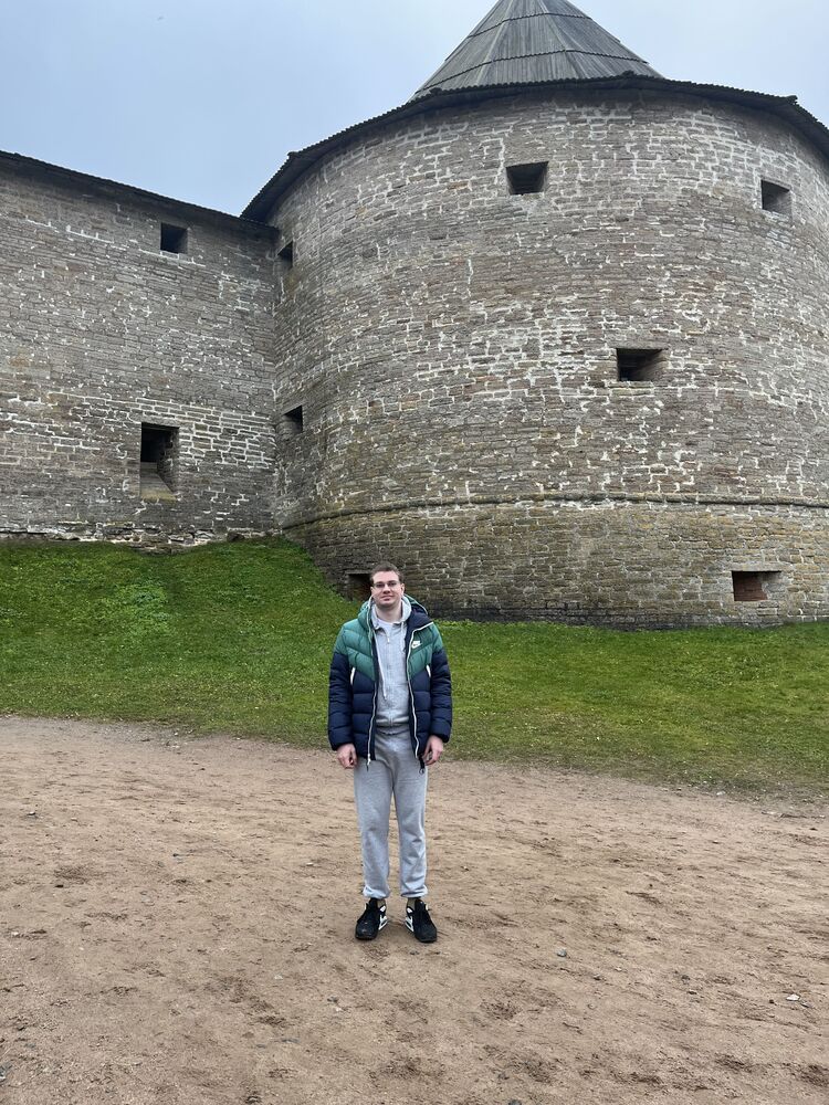  54551589  Ivan, 23 ,    -