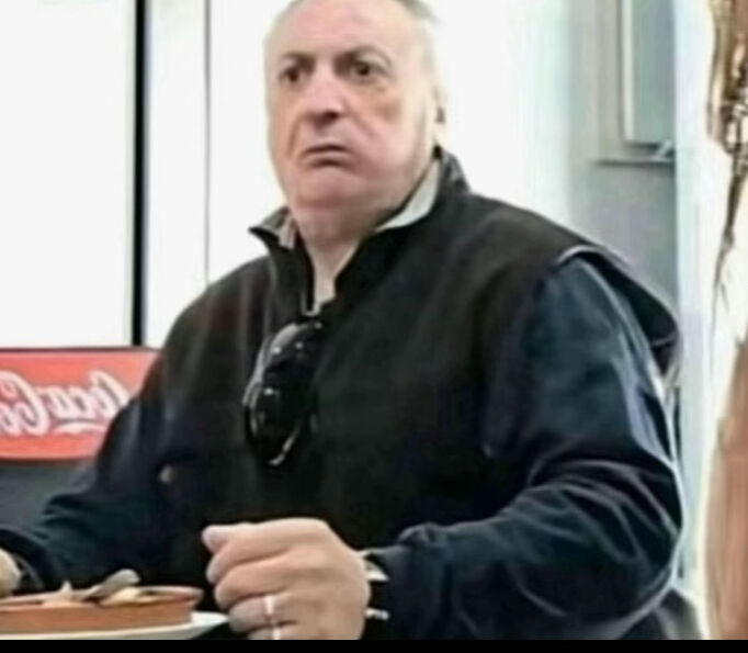  53148789  , 21 ,    