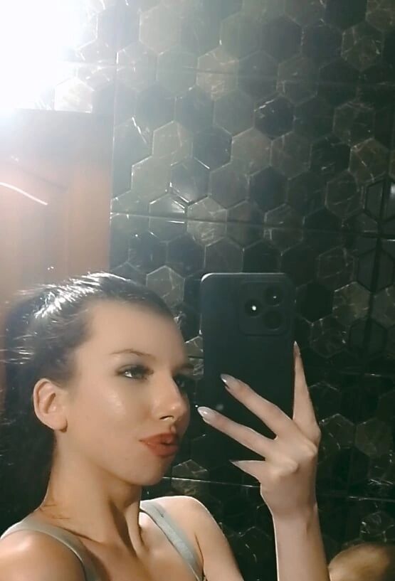  52098529  , 20 ,    