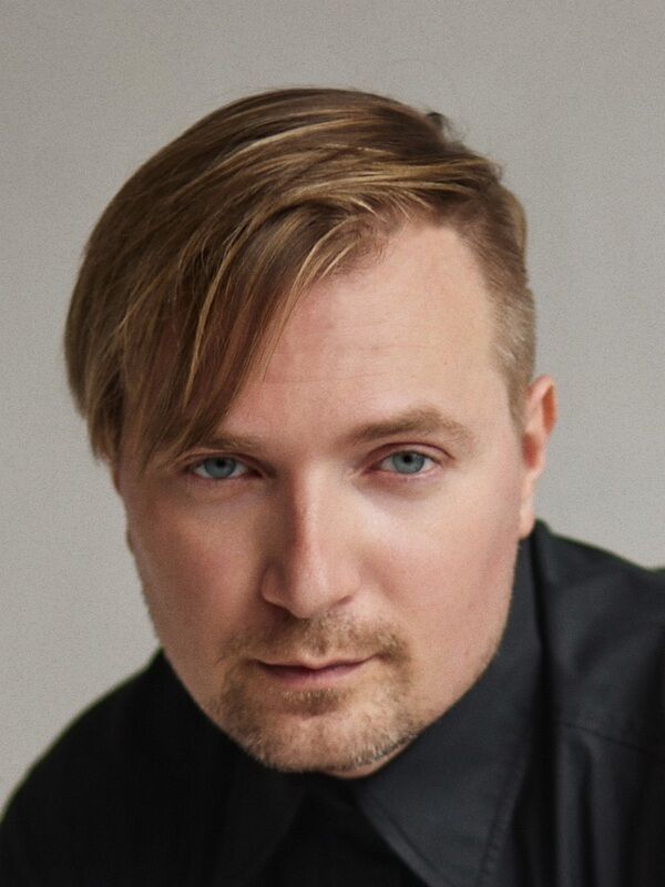  ,   Ivan, 39 ,   ,   