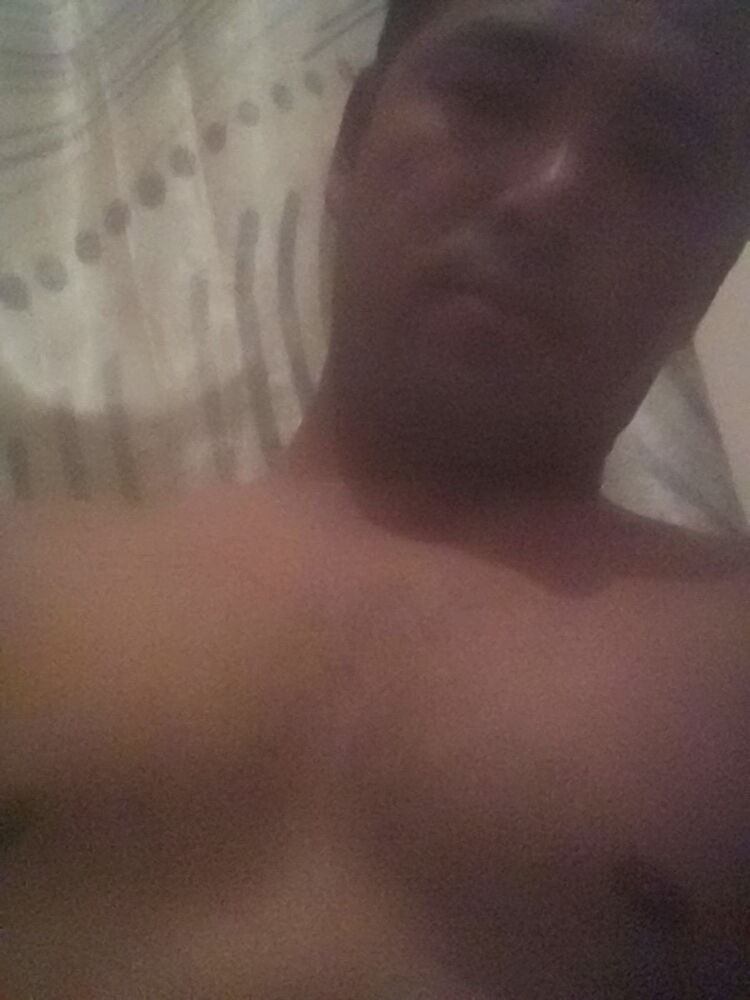  10101829  Aza, 40 ,    