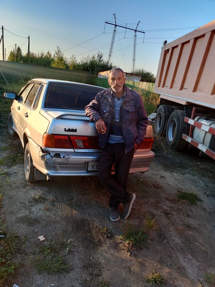 44801479  Gevorg, 67 ,    