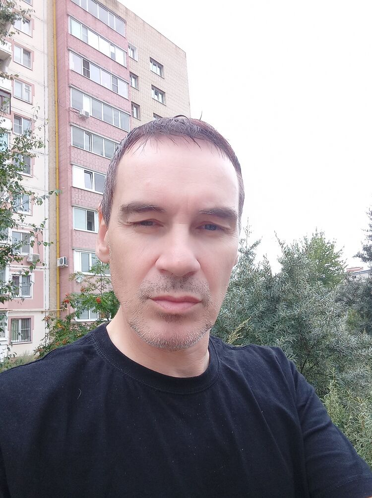  37717889  , 53 ,    