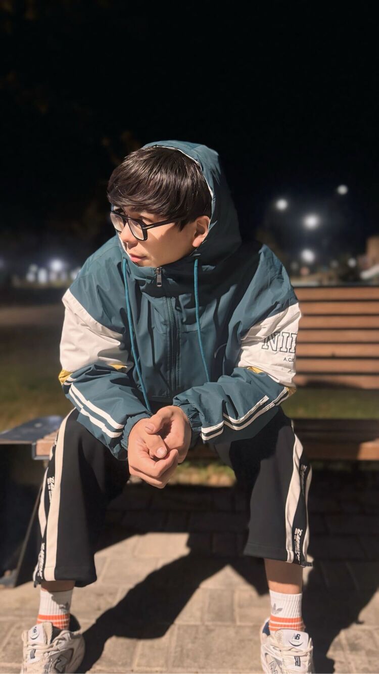  46691779  , 21 ,     