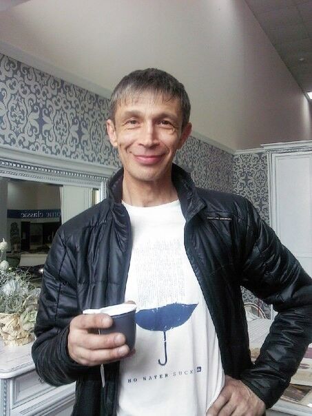  6973579  Artur, 58 ,    