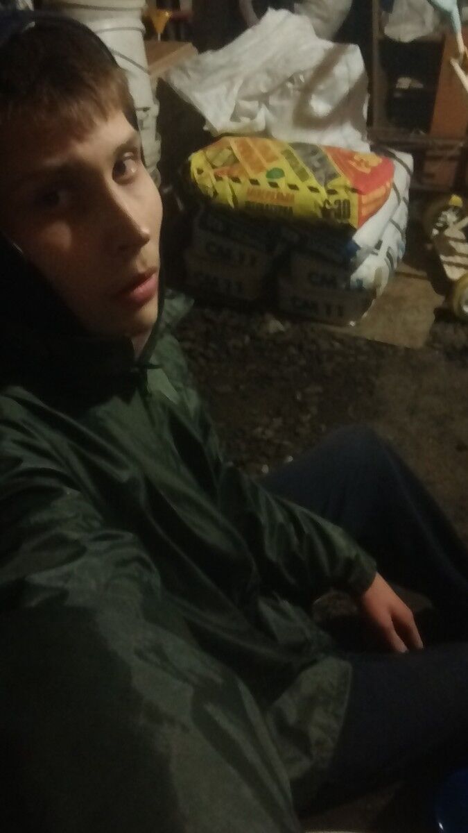  10575349  Emmanyul, 28 ,    