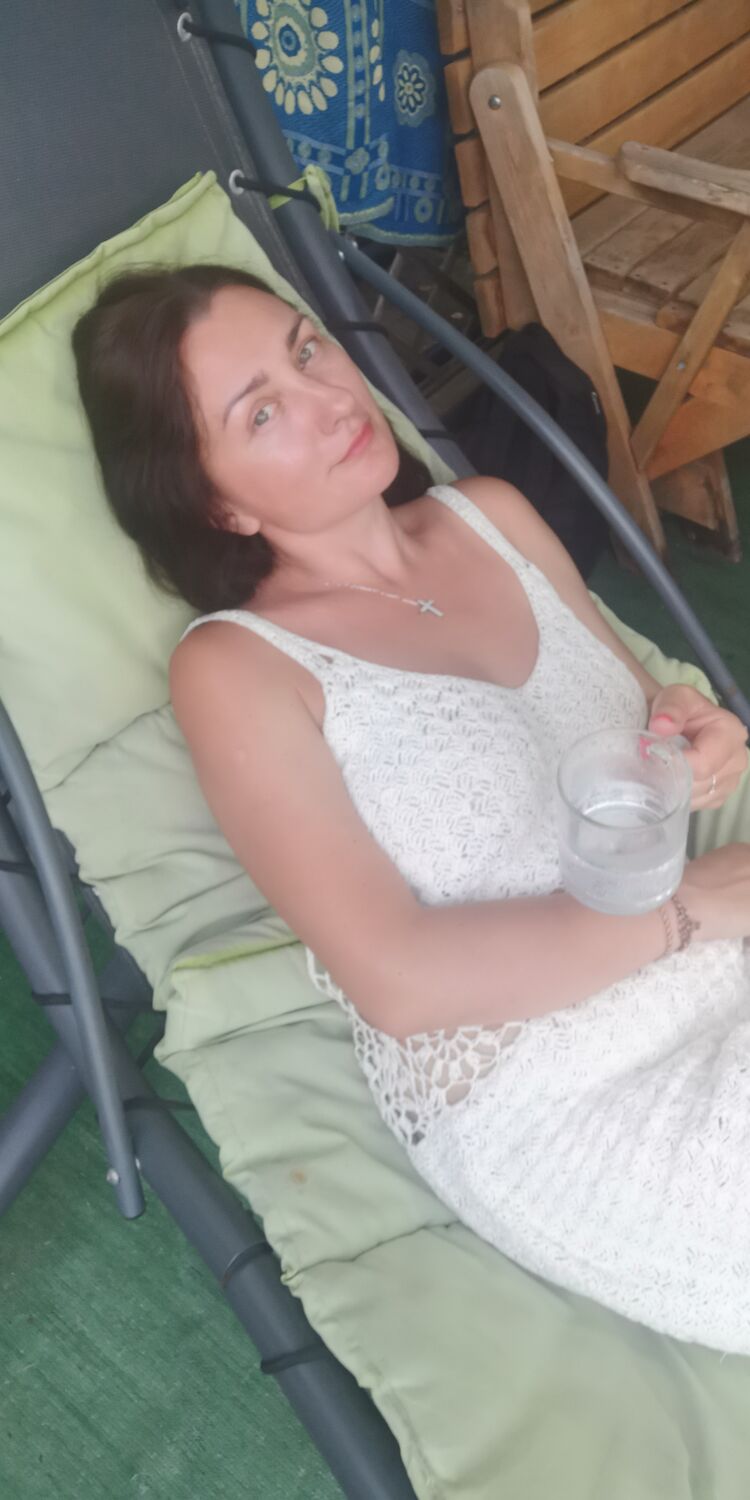 52877339  , 37 ,    