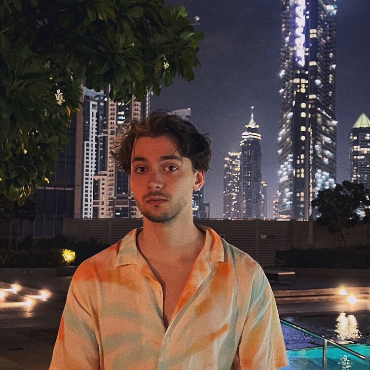 ���� 40252549 ����� ���������, 21 ���, ���� ���������� � ����������