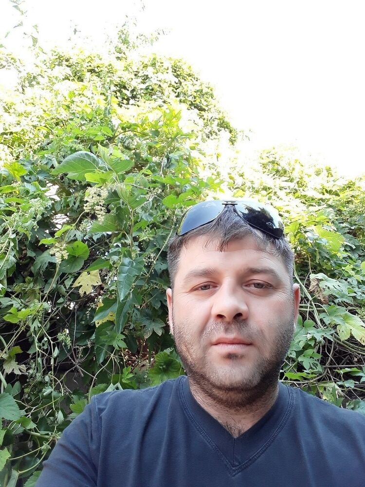 ���� 10171379 ������� �������, 44 ����, ���� ���������� � Wiesbaden