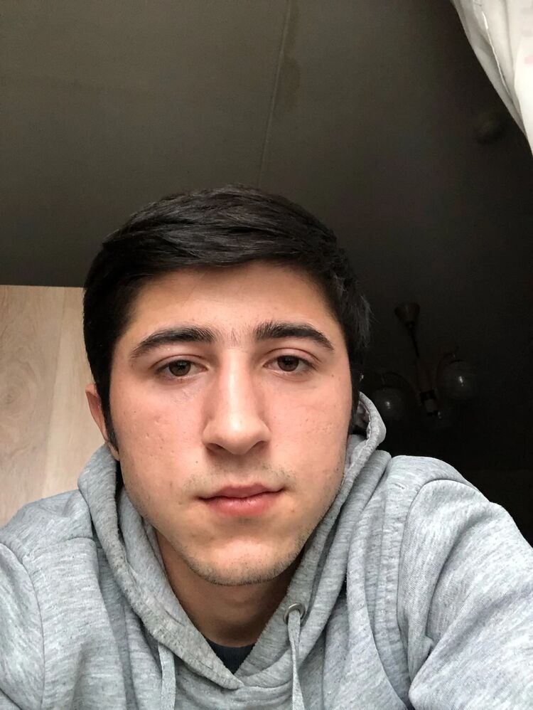  51287889  , 22 ,    