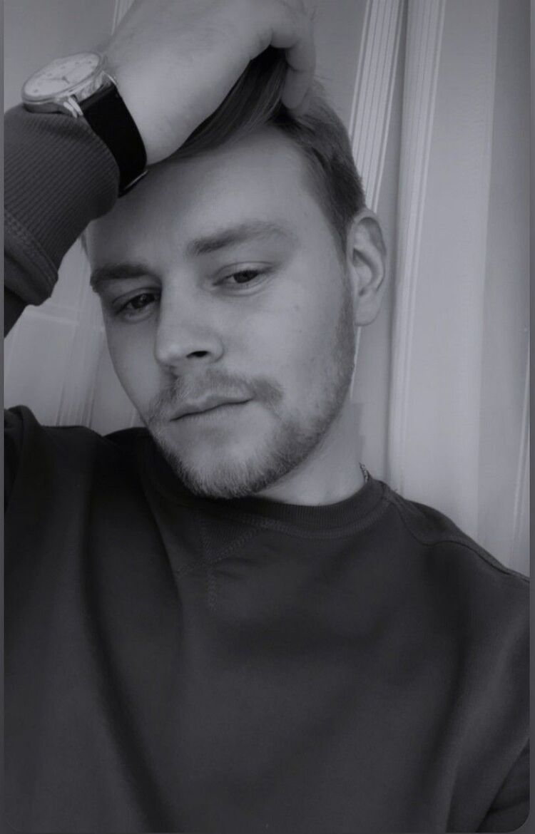  ,   Alex, 28 ,   ,   