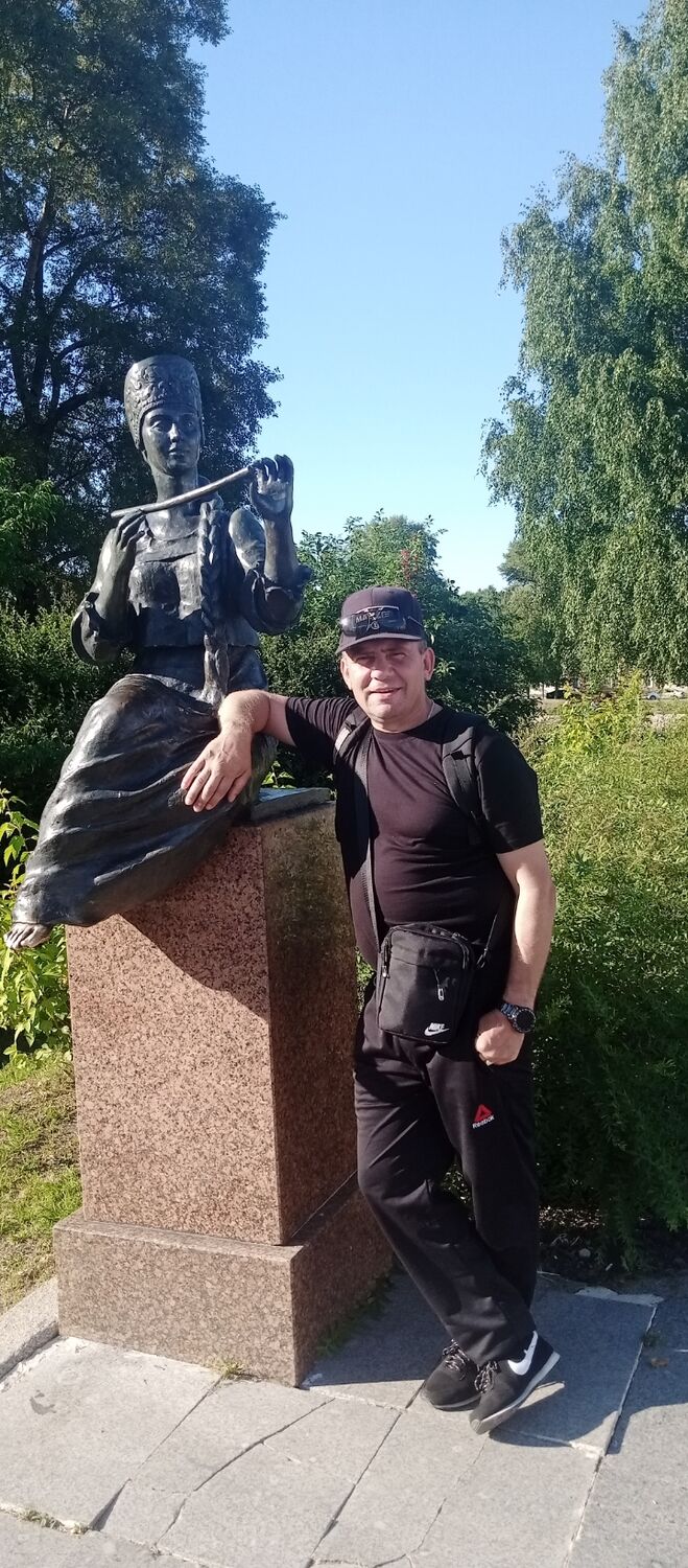  ,   Iosif, 48 ,   c 