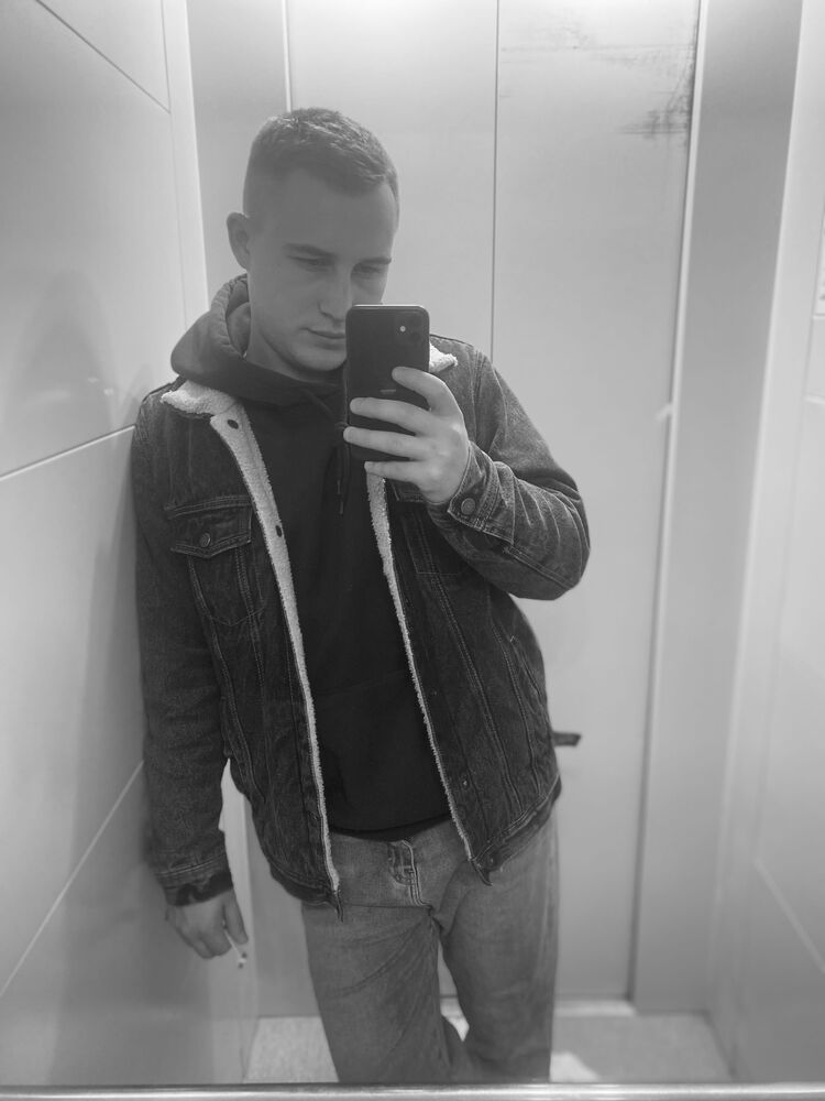  48740209  , 28 ,    