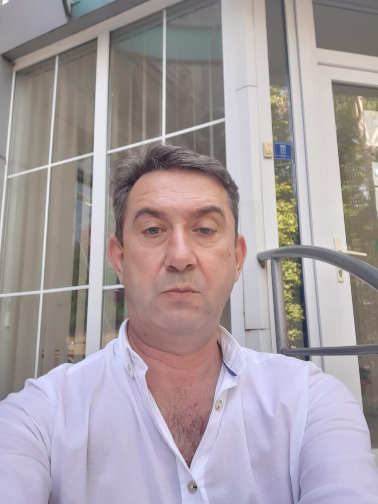  ,   Vadim, 55 ,   ,   