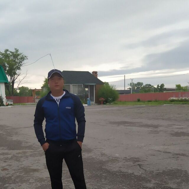  34900759  Abdulhaki, 33 ,    