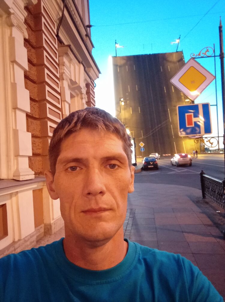  34226239  Andrey, 45 ,    