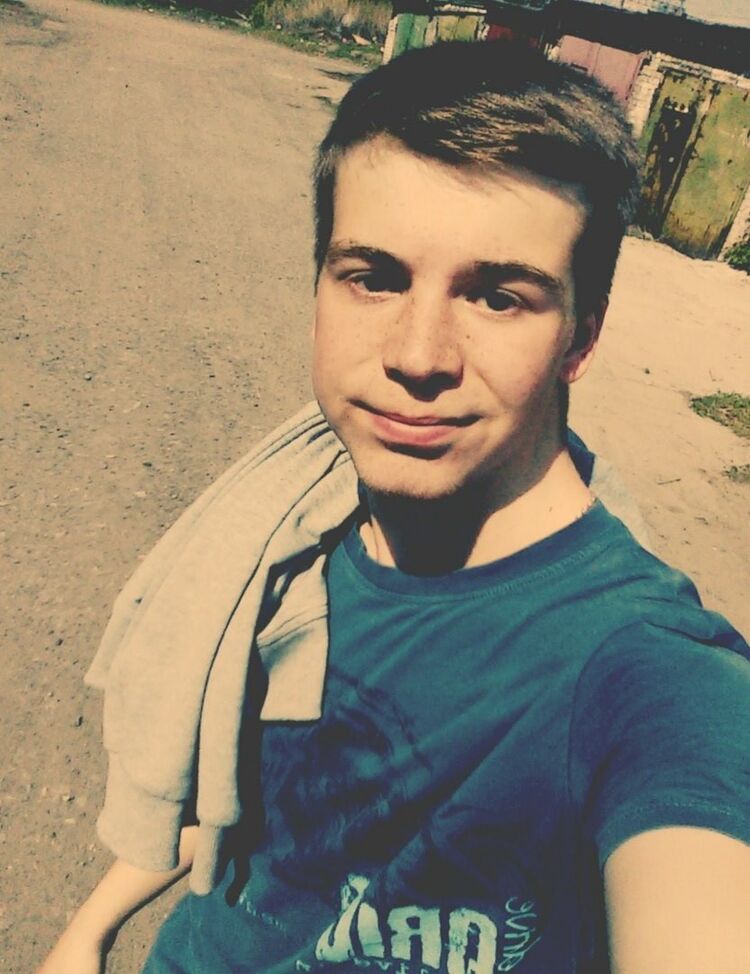  7996729  , 28 ,    