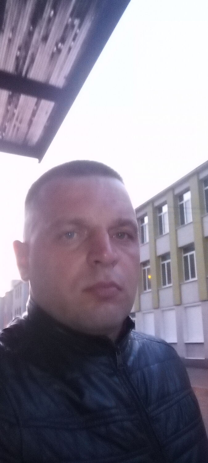  46345659  , 33 ,    