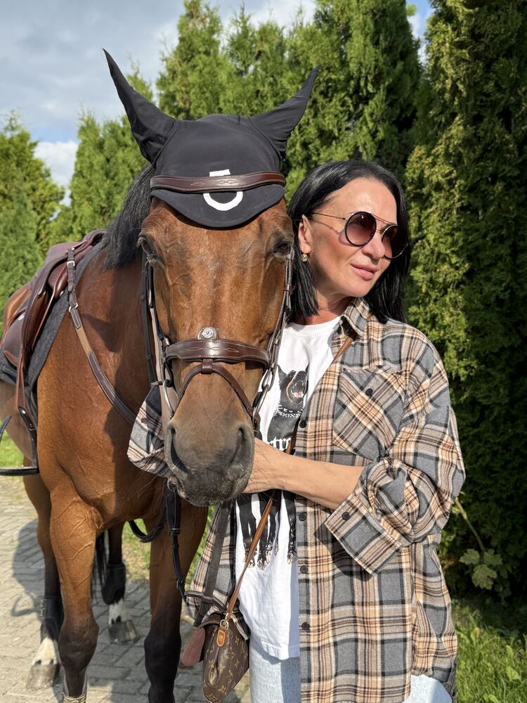  53716089  , 49 ,    -