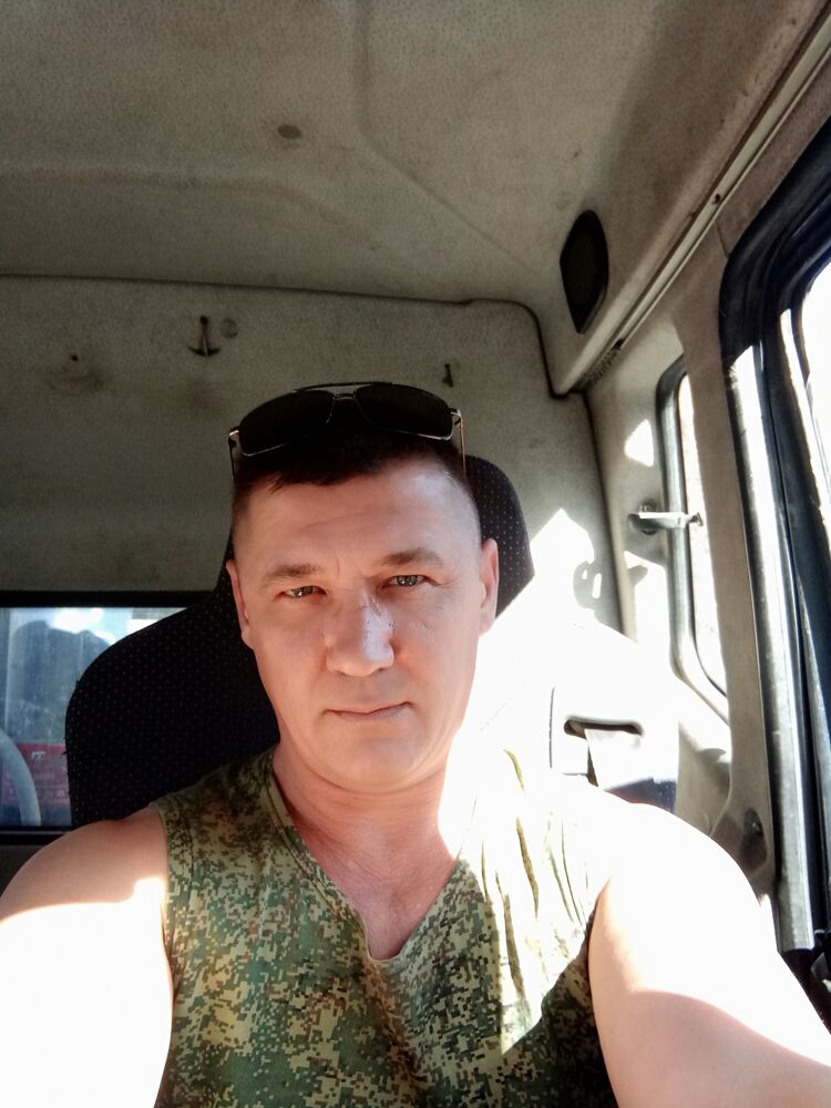  ,   Aleks, 45 ,   ,   