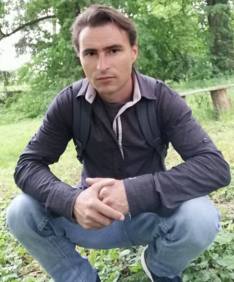  ,   Vitalie, 41 ,   ,   , c 