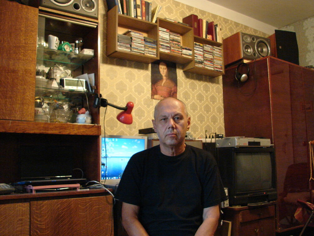  6287849  Vadim, 64 ,    