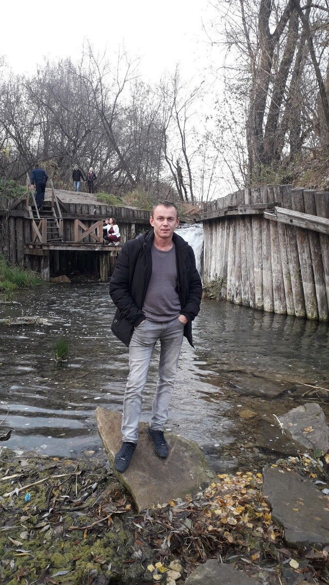  18007529  Ivan, 40 ,    