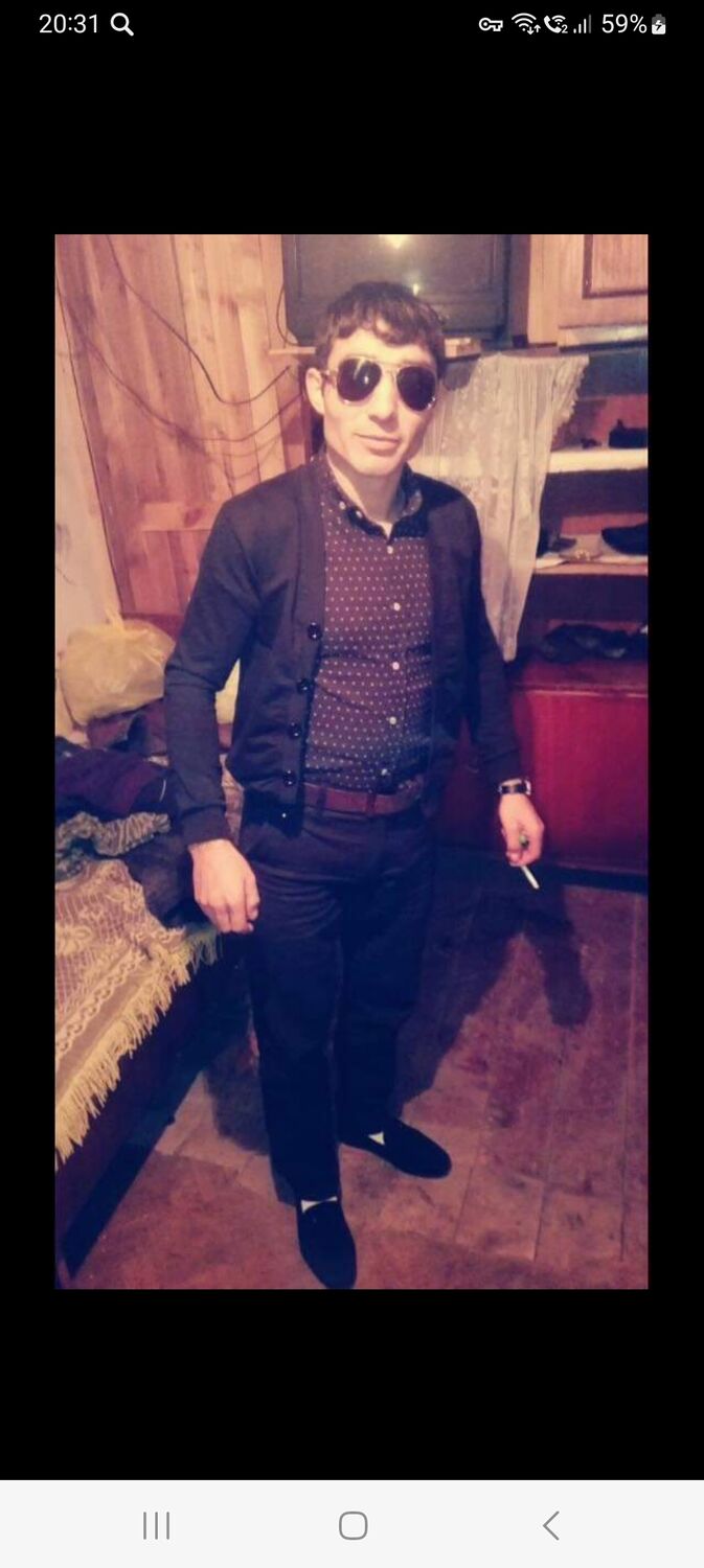  ,   Suren, 34 ,   ,   