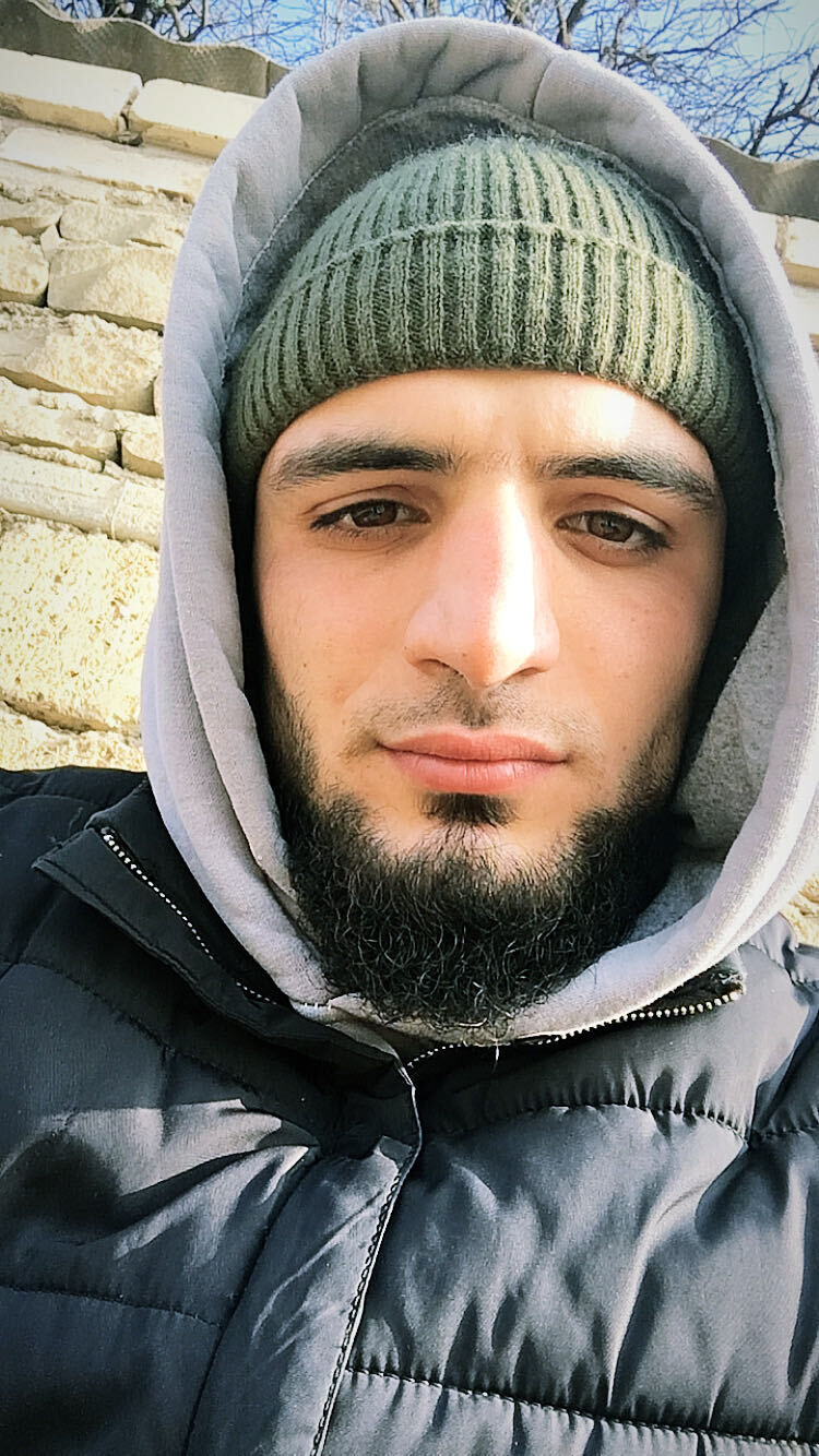  48174949  IamAli, 27 ,    