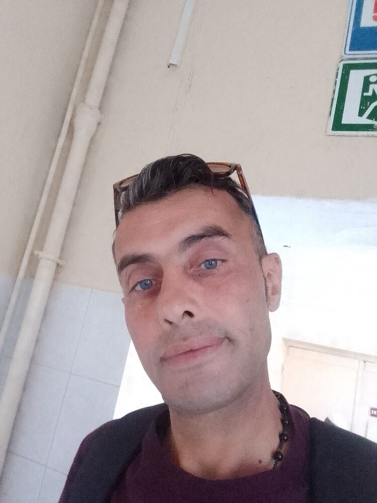  48099249  , 44 ,    