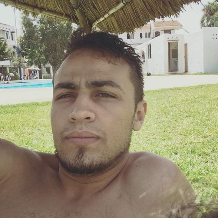  15601559  Rahmani, 30 ,    