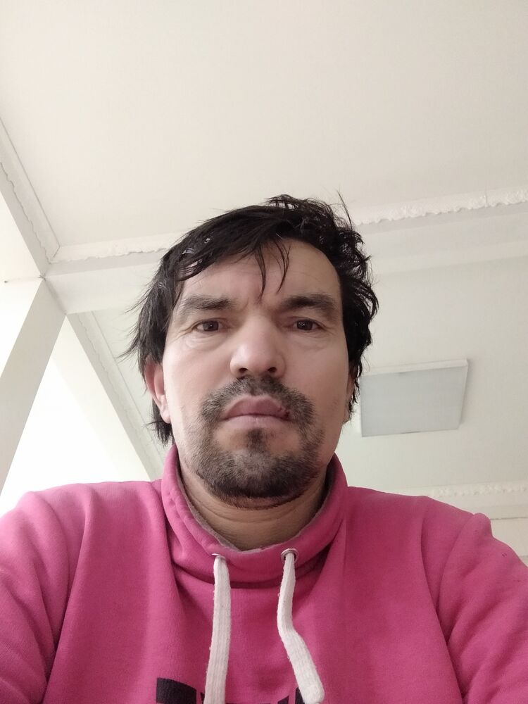  25003939  , 45 ,    