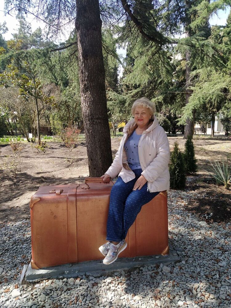  53152099  , 71 ,    --