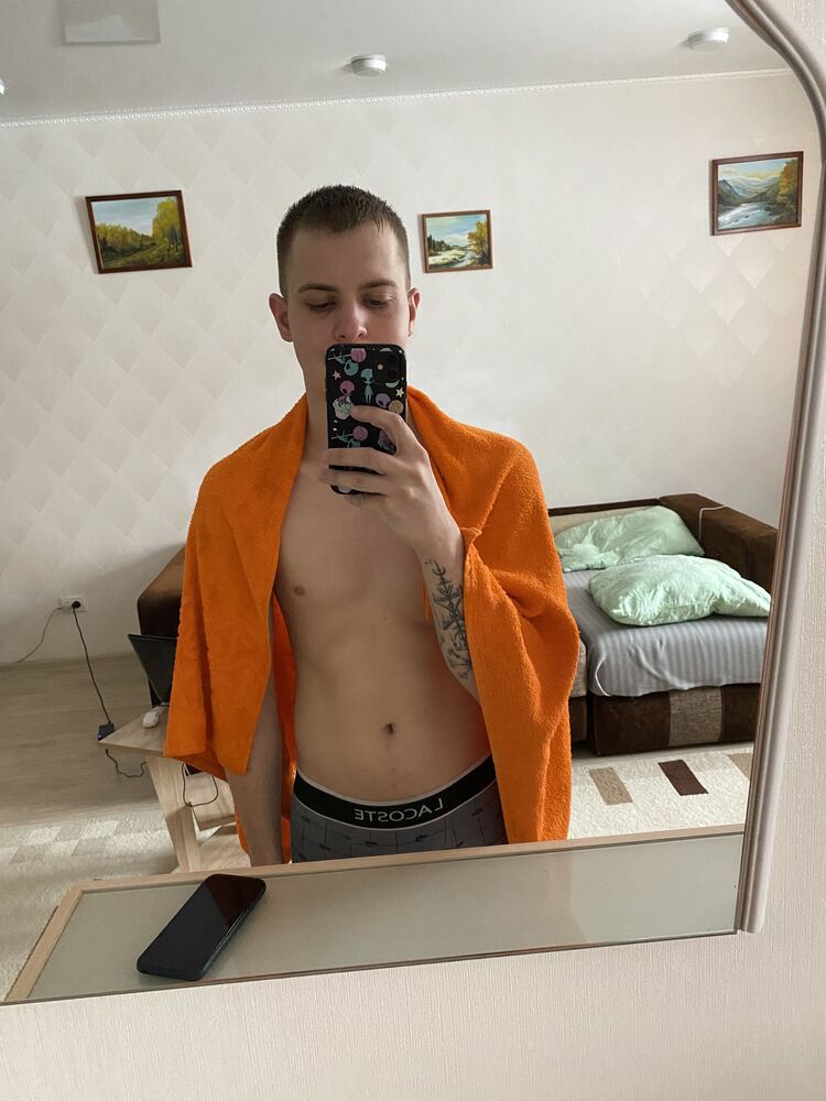  32930019  , 23 ,    