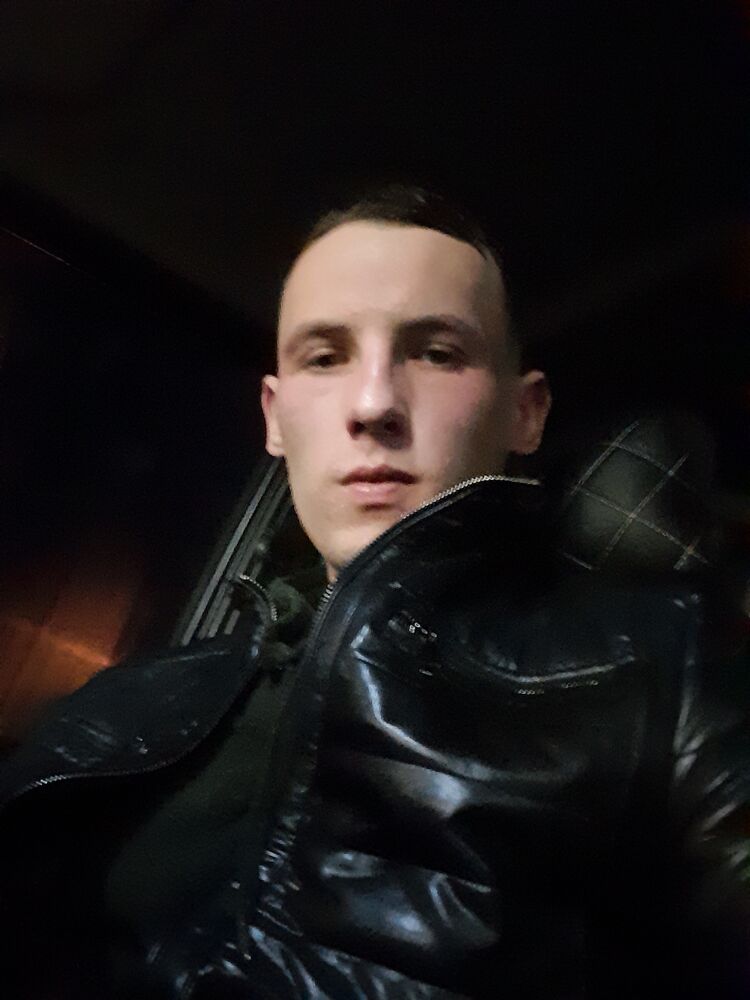  33944709  , 25 ,    