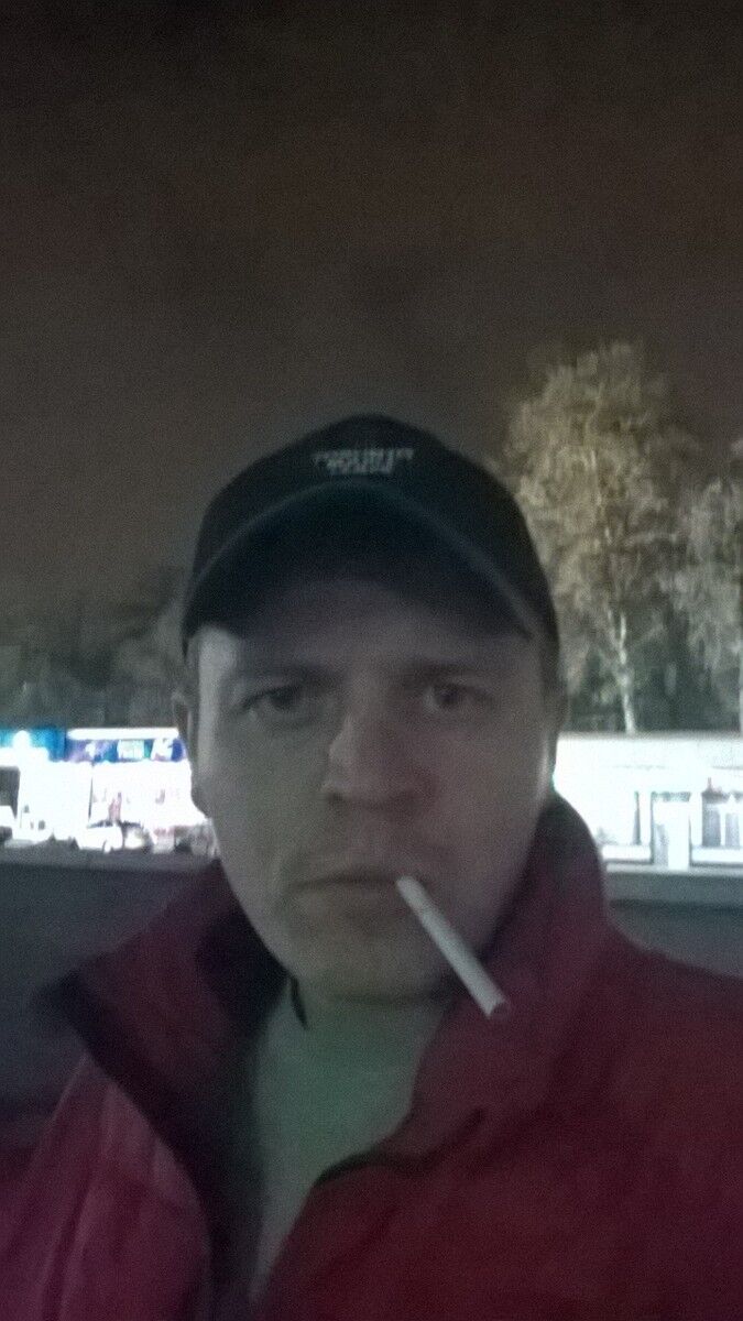  12813849  Roman, 41 ,    