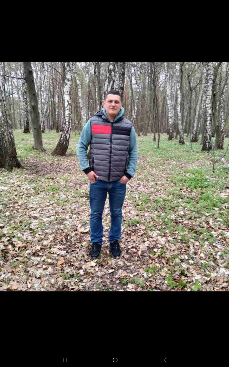  ,   Bohdan, 36 ,   ,   
